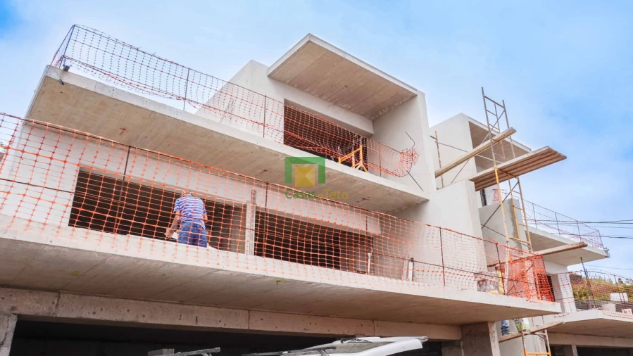 Moradia T3 para Venda em São Gonçalo Foto 4