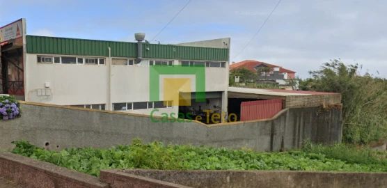 Loja para Venda em Porto Moniz