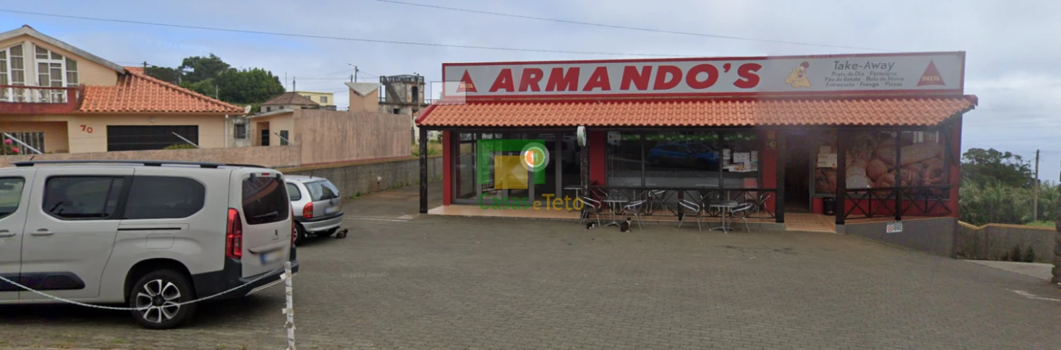 Loja para Venda em Porto Moniz Foto 3