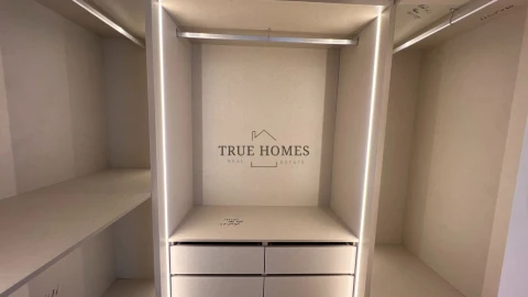 Moradia T4 para Venda em Charneca de Caparica e Sobreda