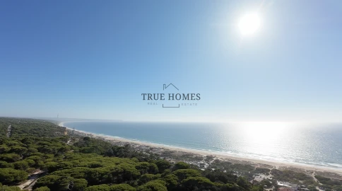 Moradia T8 para Venda em Charneca de Caparica e Sobreda