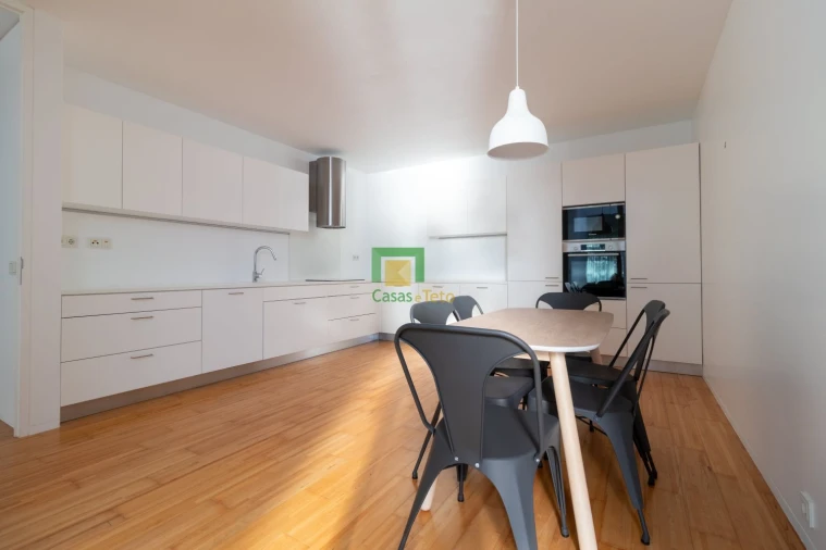 Moradia T3 para Venda em São Martinho Foto 14