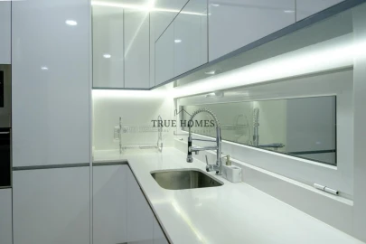 Moradia T4 para Venda em Charneca de Caparica e Sobreda