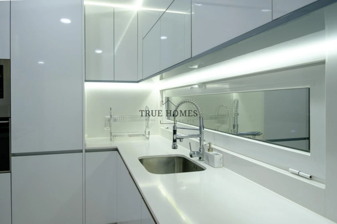 Moradia T4 para Venda em Charneca de Caparica e Sobreda Foto 12