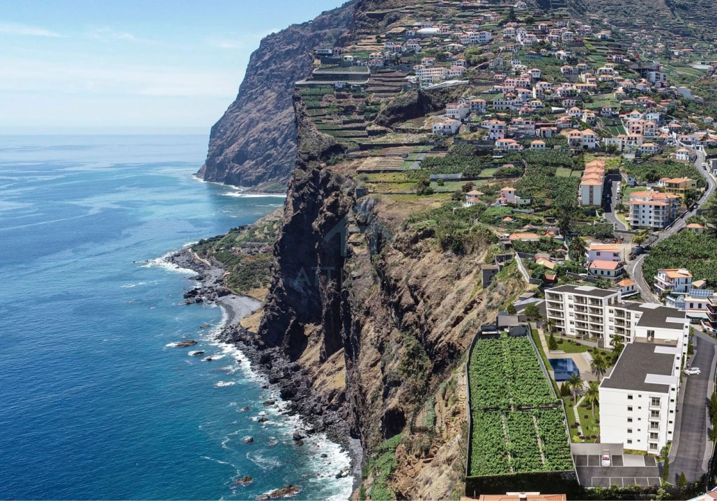 Apartamento T1 para Venda em Camara de Lobos Foto 1