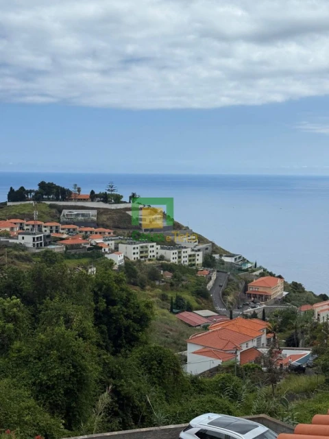 Moradia T3 para Venda em São Gonçalo