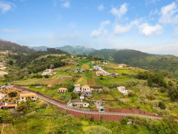 Terreno para Venda em Canhas