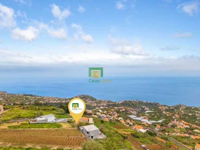 Terreno para Venda em Canhas Foto 2