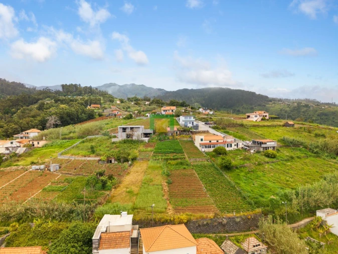 Terreno para Venda em Canhas Foto 11