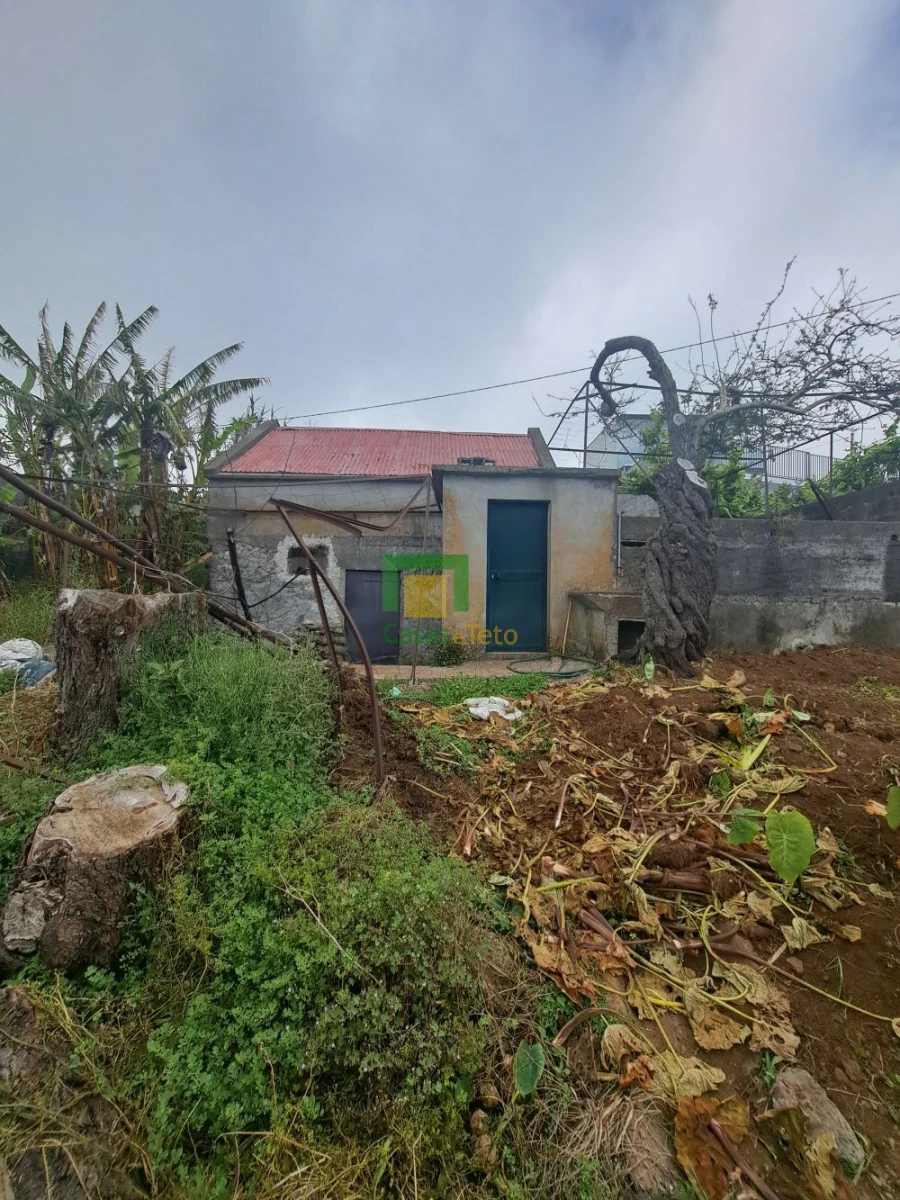 Terreno para Venda em Canhas Foto 20