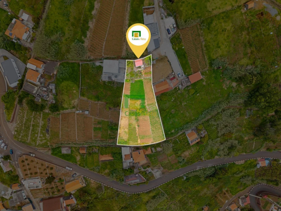 Terreno para Venda em Canhas Foto 16