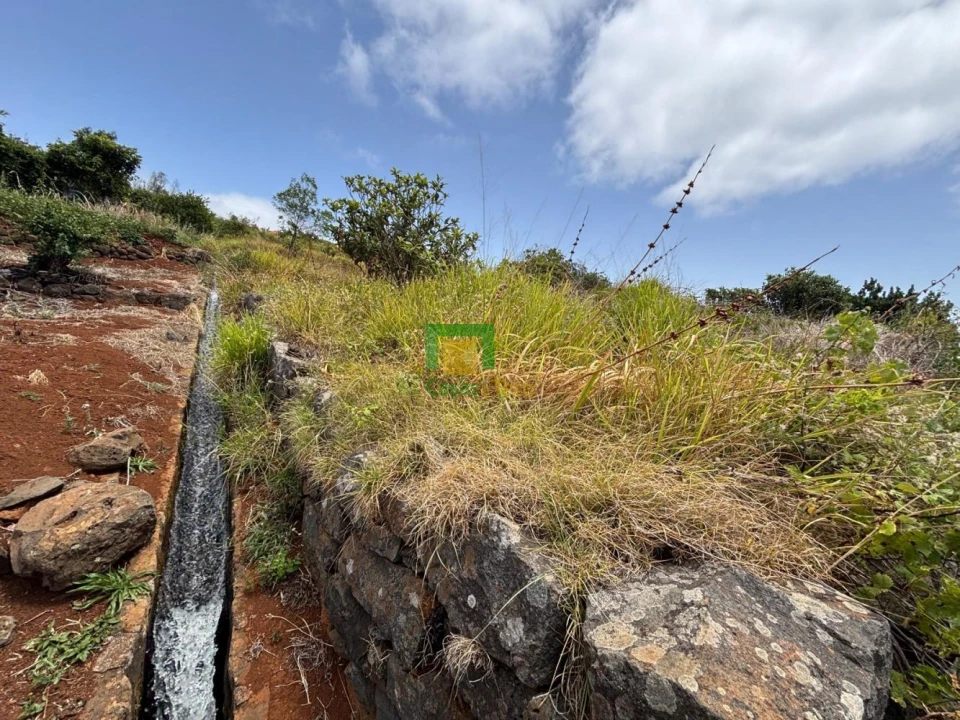 Terreno para Venda em Santo Antonio da Serra Foto 9