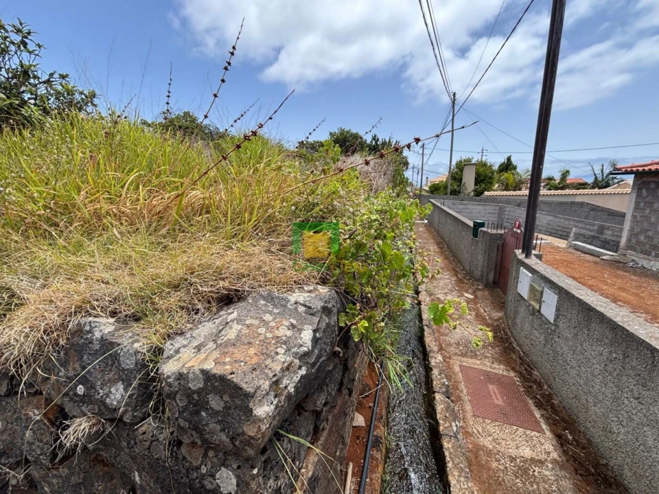 Terreno para Venda em Santo Antonio da Serra Foto 10