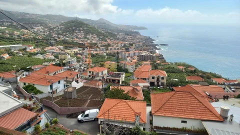 Terreno para Venda em Camara de Lobos