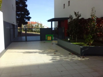 Apartamento T2 para Venda em Caniço