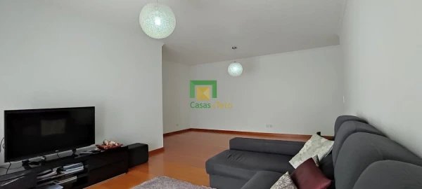 Apartamento T2 para Venda em Caniço
