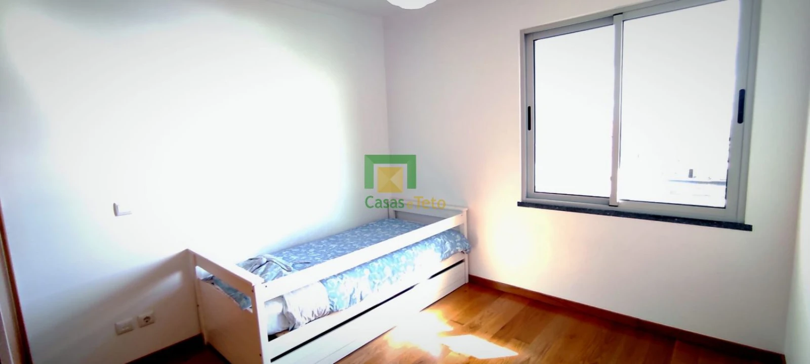 Apartamento T2 para Venda em Caniço Foto 8