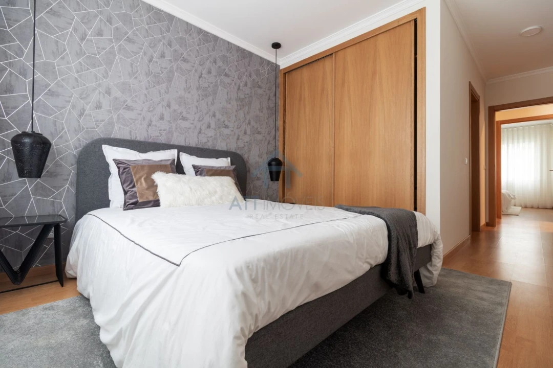 Apartamento T2 para Venda em Caniço Foto 6
