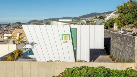 Moradia T2 para Venda em Funchal (Santa Maria Maior)