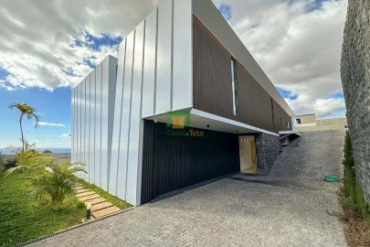 Moradia T2 para Venda em Funchal (Santa Maria Maior)