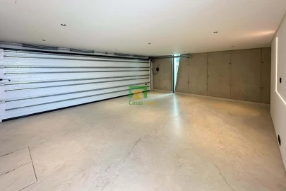 Moradia T2 para Venda em Funchal (Santa Maria Maior)