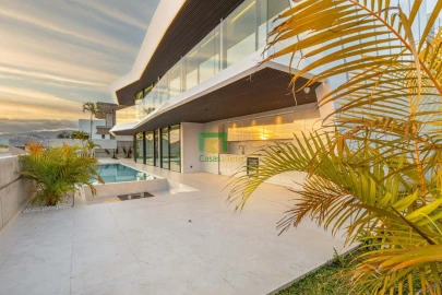 Moradia T2 para Venda em Funchal (Santa Maria Maior)