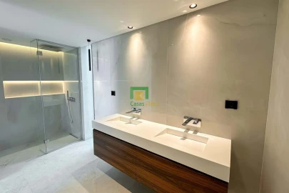 Moradia T2 para Venda em Funchal (Santa Maria Maior)