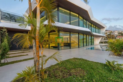 Moradia T2 para Venda em Funchal (Santa Maria Maior)