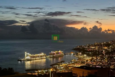 Moradia T2 para Venda em Funchal (Santa Maria Maior)