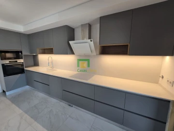 Apartamento T2 para Venda em São Martinho