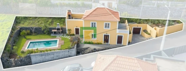 Moradia T2 para Venda em Canhas