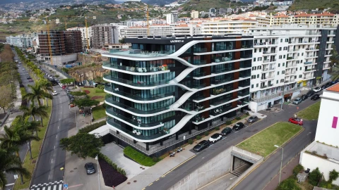 Apartamento T2 para Arrendamento em São Martinho