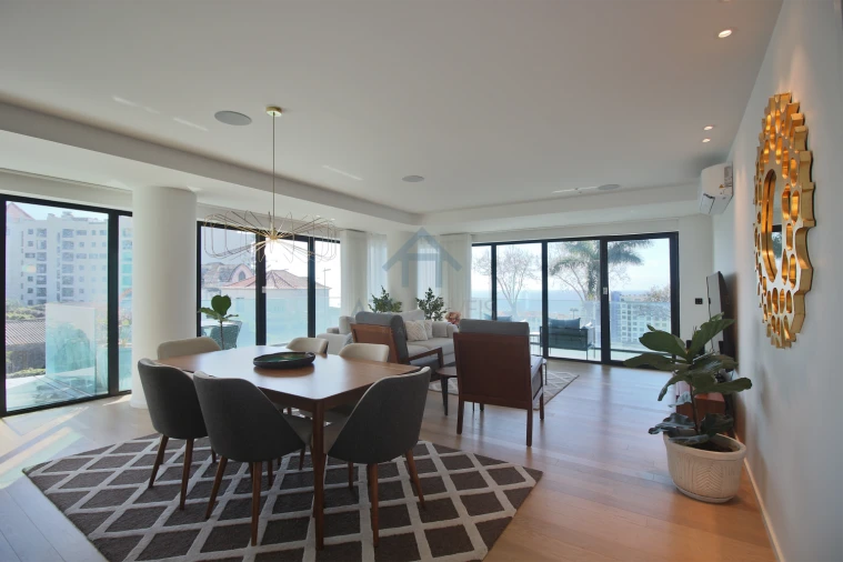 Apartamento T2 para Arrendamento em São Martinho Foto 10