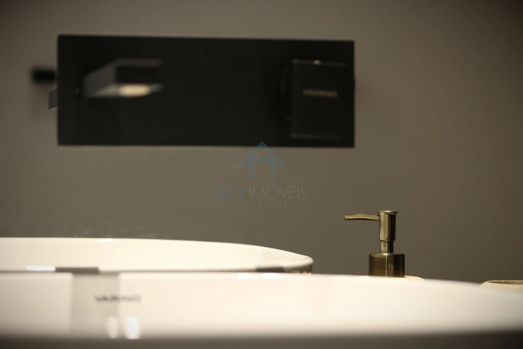 Apartamento T2 para Arrendamento em São Martinho Foto 23