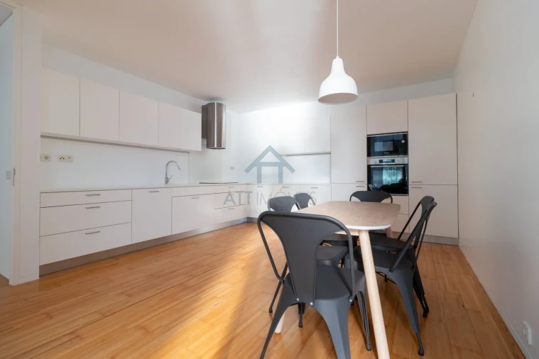 Moradia T4 para Venda em São Martinho Foto 13