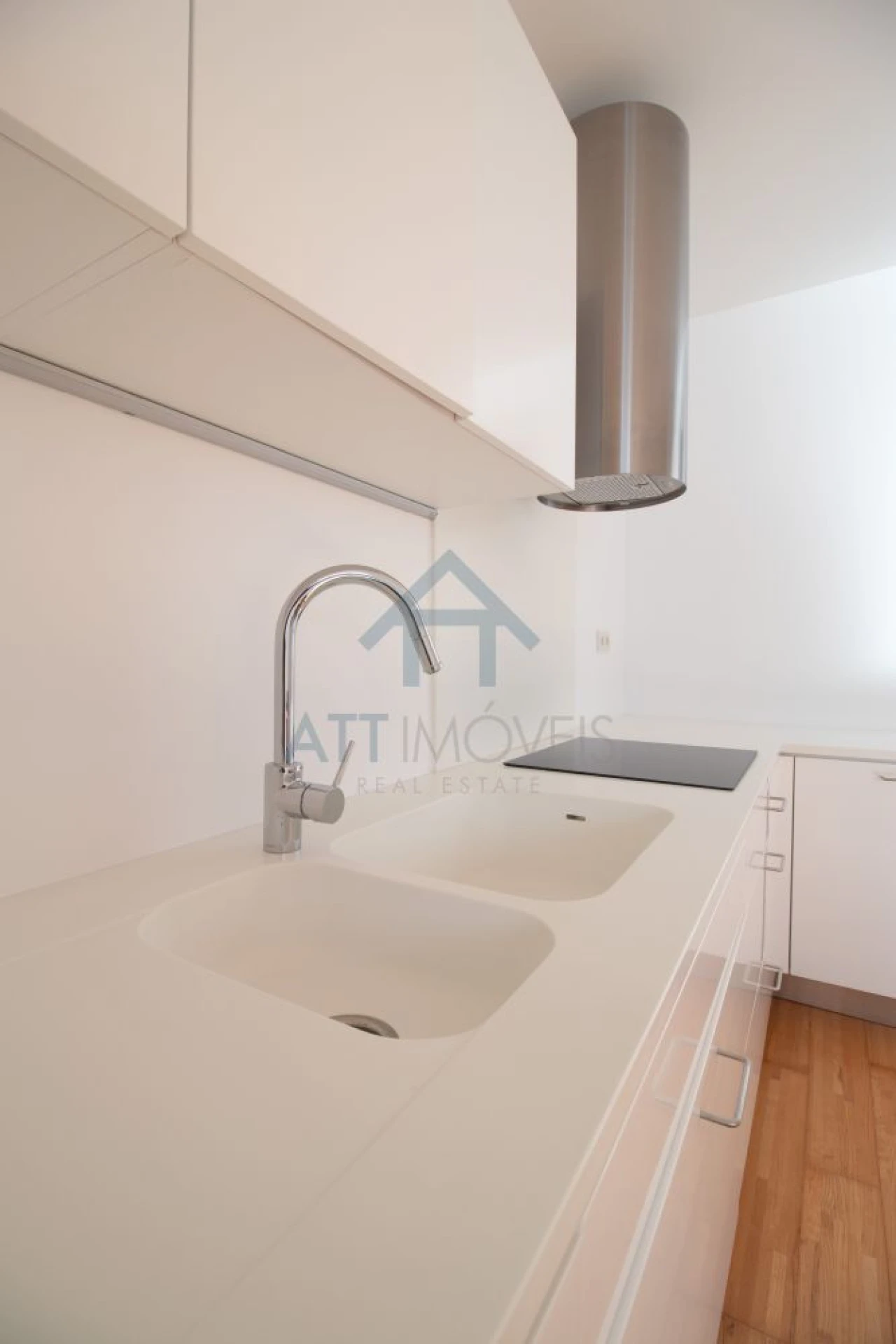 Moradia T4 para Venda em São Martinho Foto 17