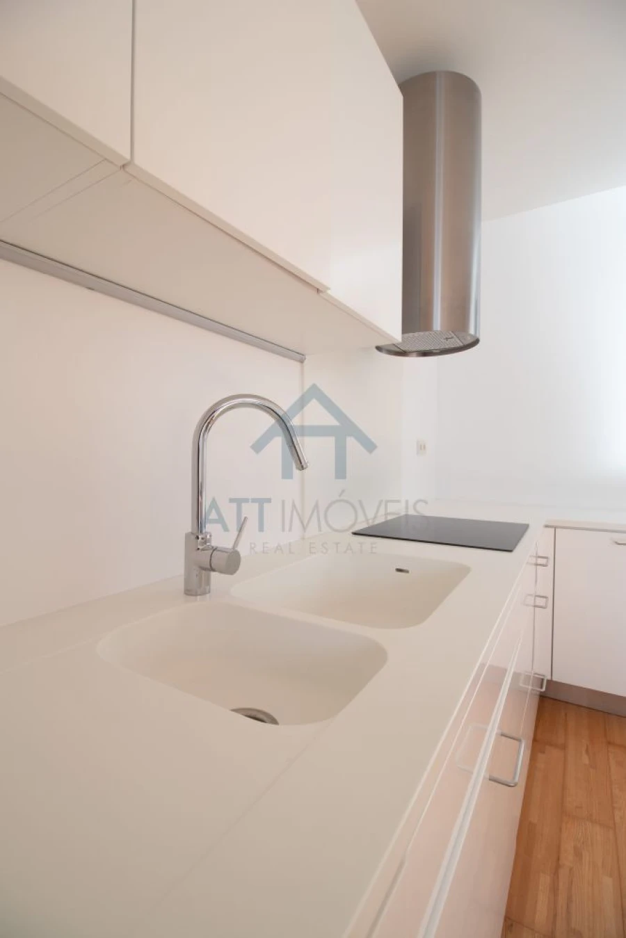 Moradia T3 para Venda em São Martinho Foto 17