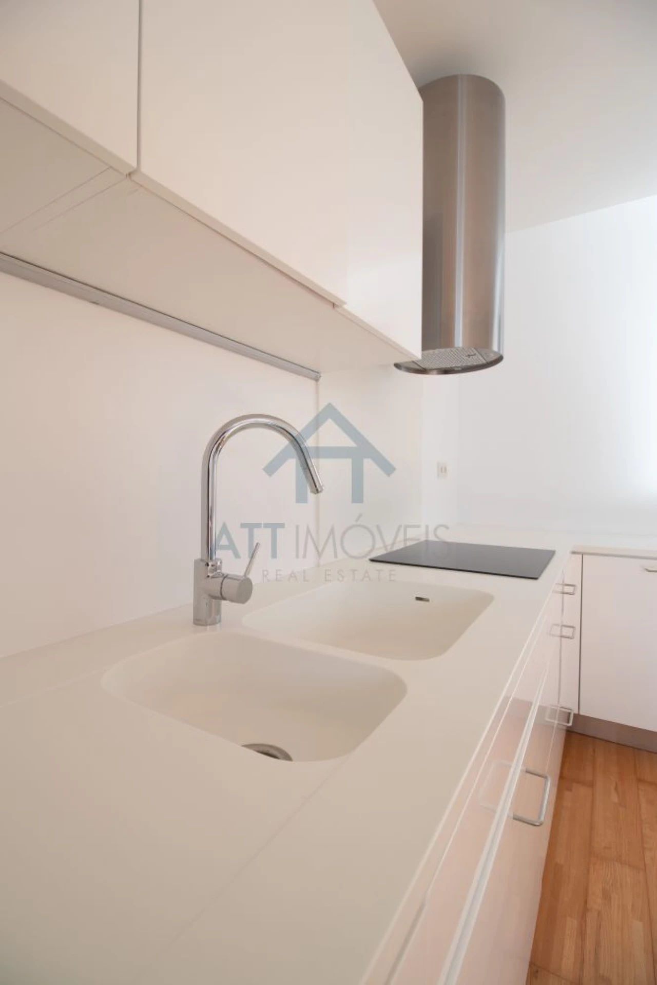 Moradia T3 para Venda em São Martinho Foto 17