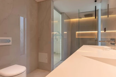 Moradia T3 para Venda em Funchal (Santa Maria Maior)