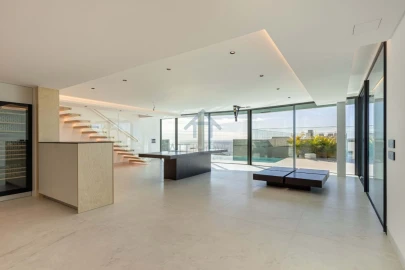 Moradia T3 para Venda em Funchal (Santa Maria Maior)