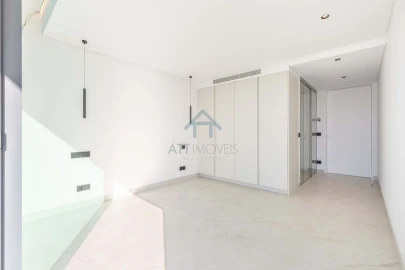 Moradia T3 para Venda em Funchal (Santa Maria Maior)