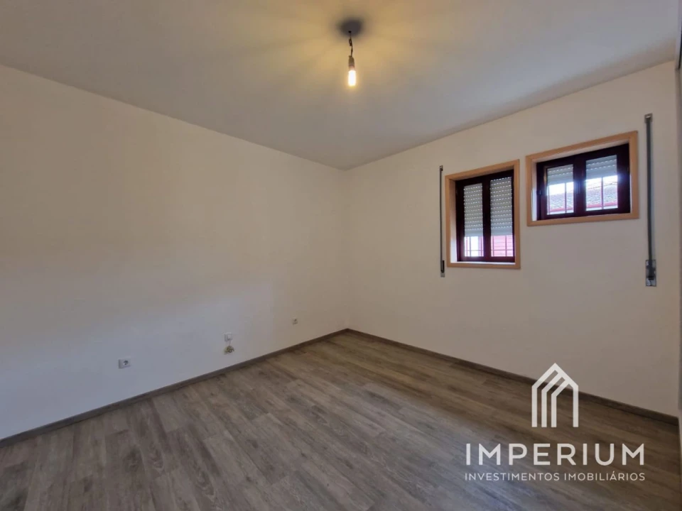 Apartamento T2 para Arrendamento em Albergaria-A-Velha e Valmaior Foto 11