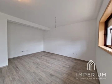 Apartamento T2 para Arrendamento em Albergaria-A-Velha e Valmaior