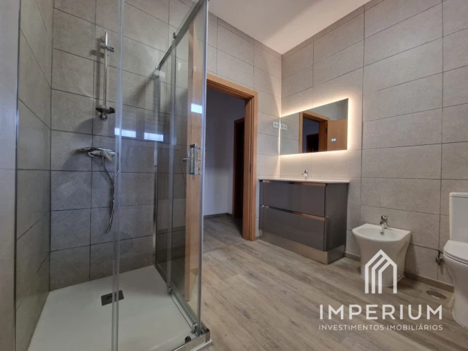 Apartamento T2 para Arrendamento em Albergaria-A-Velha e Valmaior Foto 12