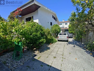 Moradia T4 para Venda em Vila Nova de Famalicão e Calendário