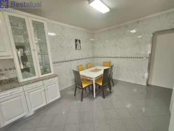 Moradia T4 para Venda em Vila Nova de Famalicão e Calendário