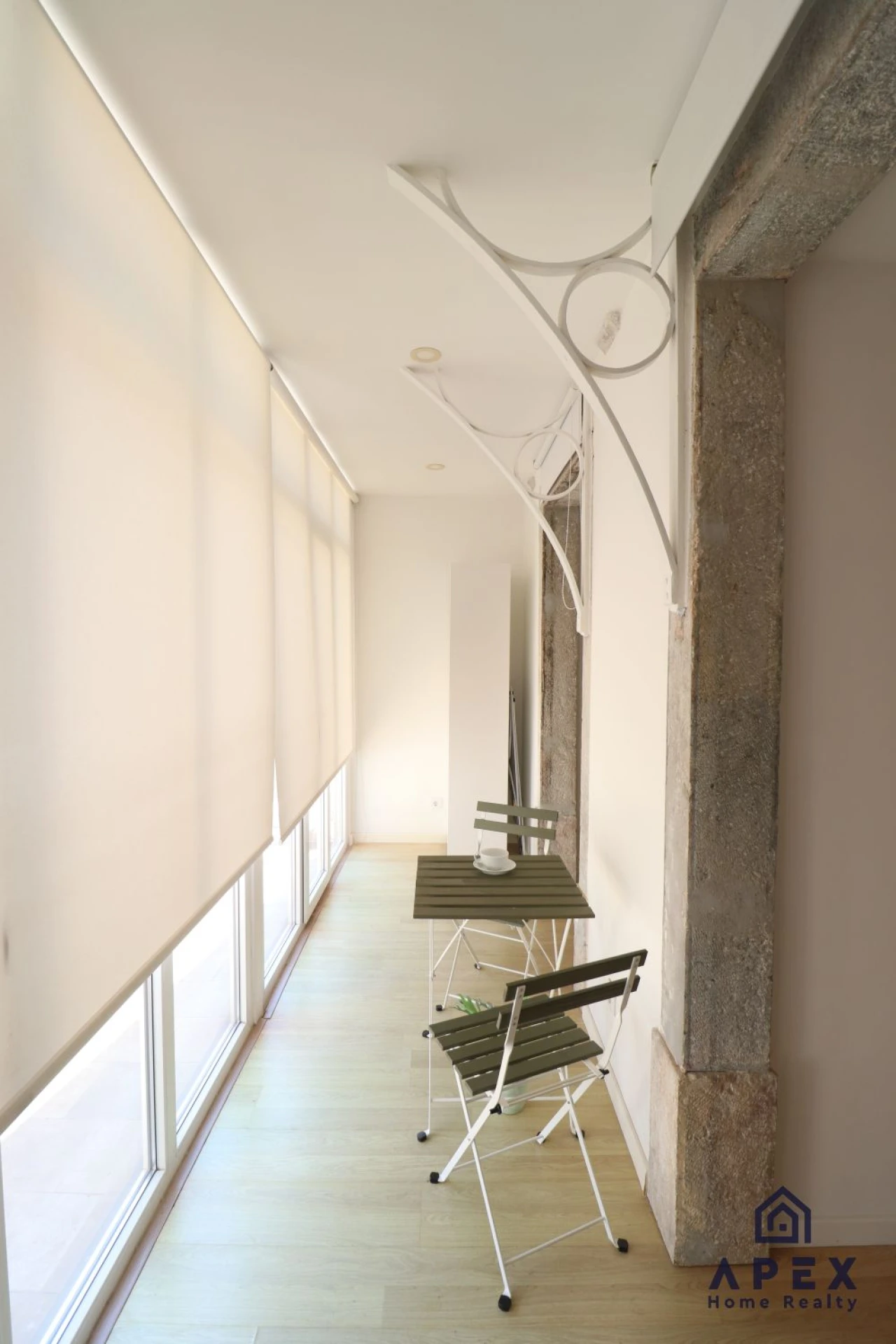 Apartamento T1 para Venda em Santo António Foto 6