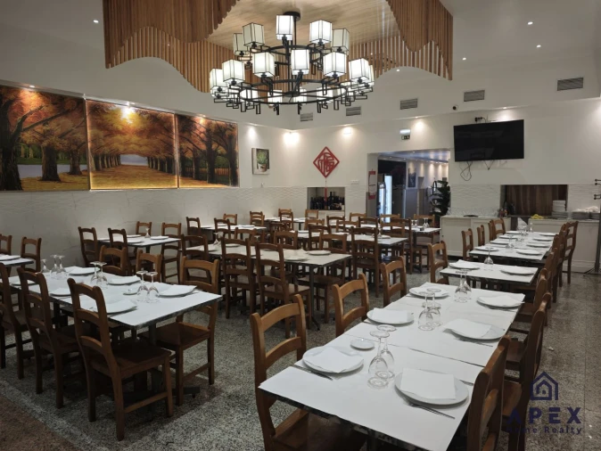 Loja para Venda em Campolide Foto 4