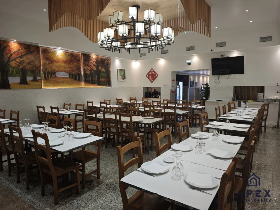 Loja para Venda em Campolide Foto 4