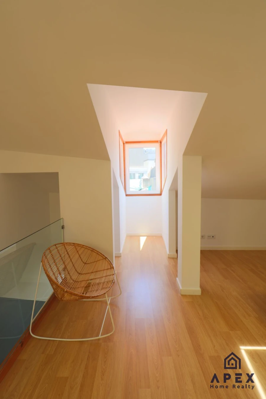 Apartamento T2 para Venda em Santo António Foto 11